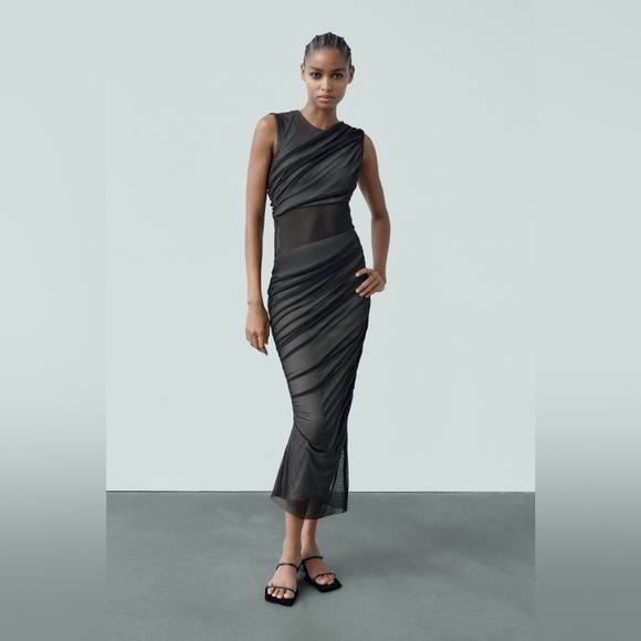 NEW ZARA SS23 BLACK CONTRAST TULLE DRESS - Picture 2 of 9